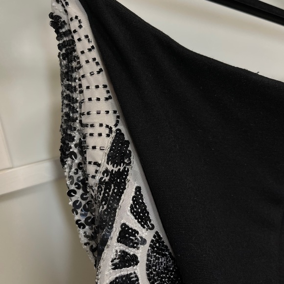 Sexy BEBE strapless dress - Picture 6 of 6